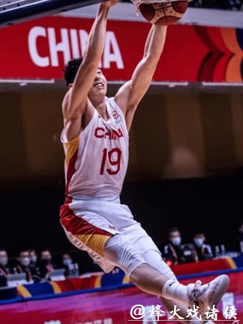 崔永熙NBA季前赛首秀 出场8分钟贡献1分2篮板