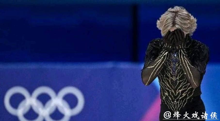 花样滑冰:萨多洛夫爆冷夺得男单金牌 马里宁仅列第八 花样滑冰:萨多洛夫爆冷夺得男单金牌 马里宁仅列第八