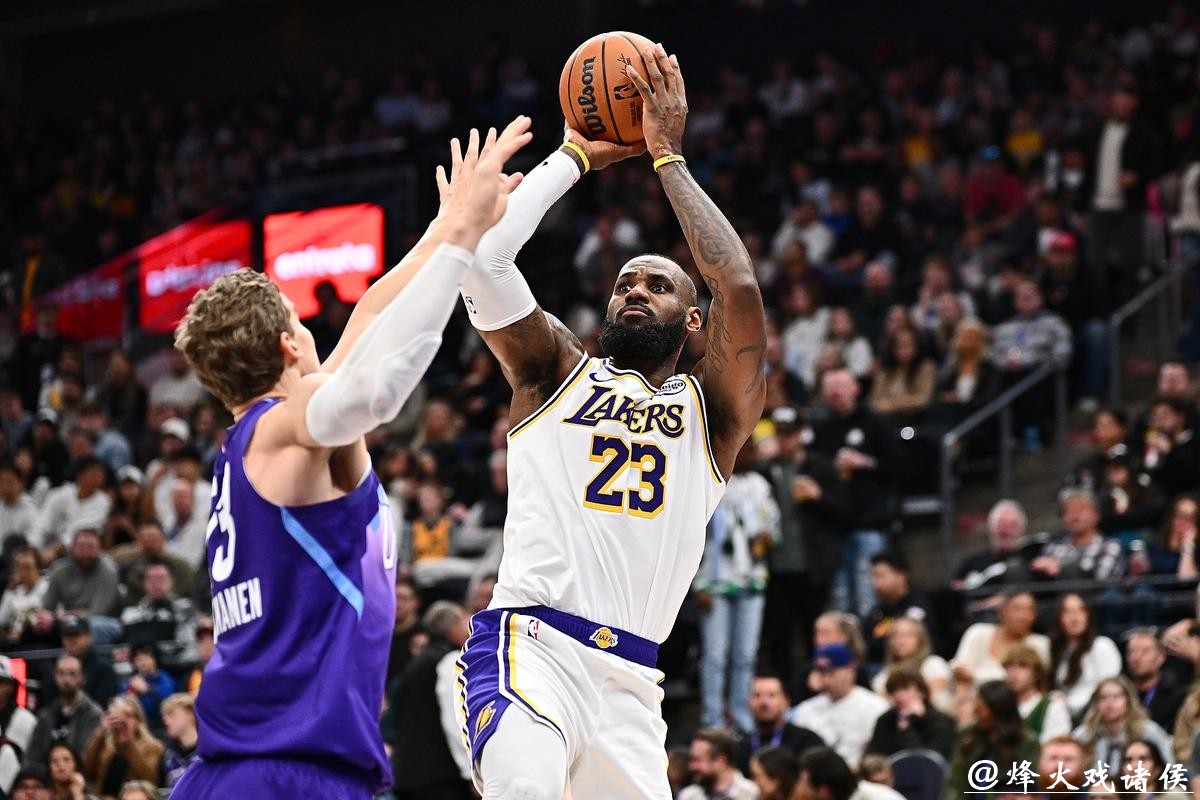 浓眉33+11詹姆斯27+14 湖人险胜爵士回西部第5